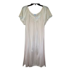 FINESSE woman's made in the USA pink lightweight sleepwear moomoo nightgown